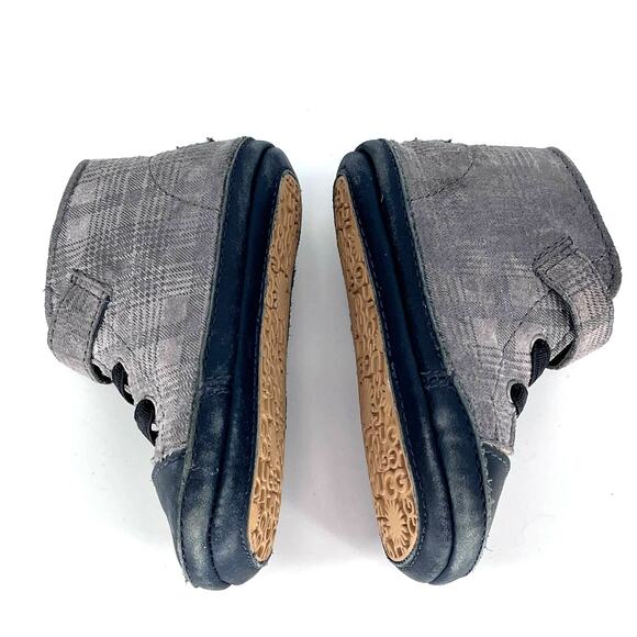 UGG Baby Roldan Gray Plaid Booties Leather Upper and Toe Cap Infant Size 2/3 - Picture 4 of 10
